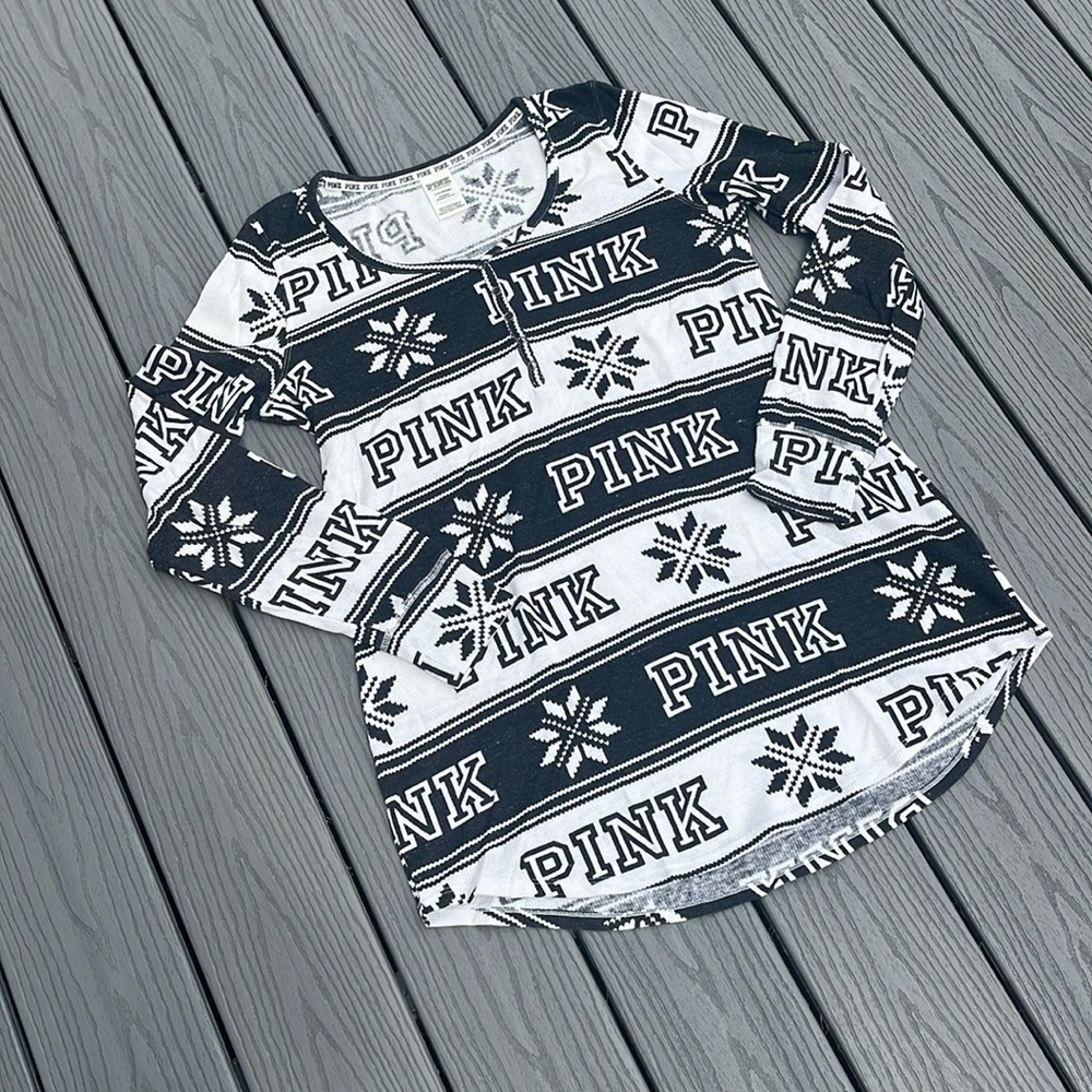 ❄️ PINK Winter Themed Sleep Shirt